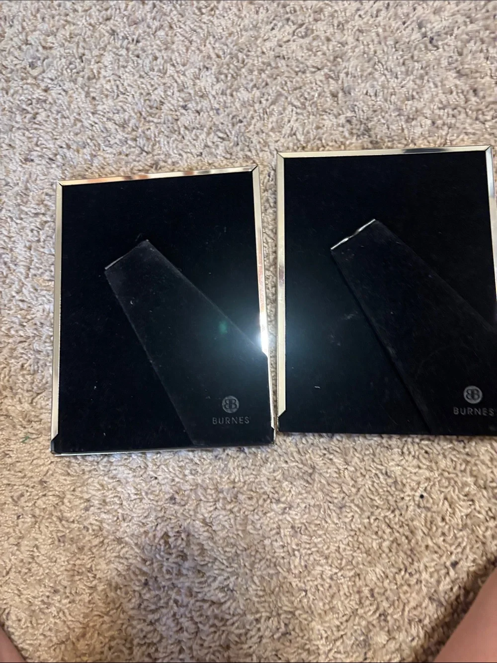 N/A polished black